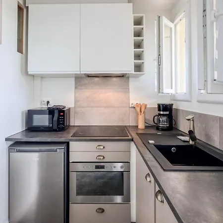 Calypso Apartment *